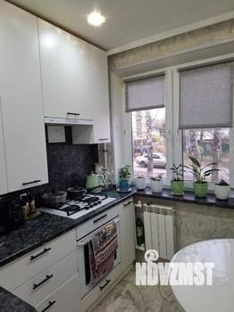 2-к квартира, вторичка, 39м2, 1/5 этаж