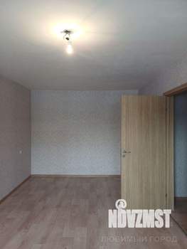 2-к квартира, вторичка, 43м2, 1/9 этаж