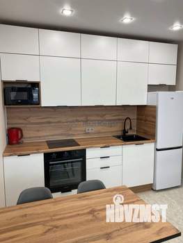 2-к квартира, вторичка, 64м2, 8/16 этаж