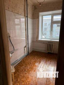 3-к квартира, вторичка, 65м2, 4/5 этаж