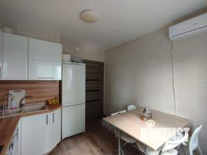 3-к квартира, вторичка, 66м2, 8/19 этаж