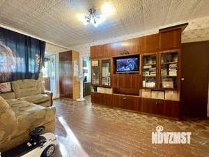 2-к квартира, вторичка, 42м2, 3/3 этаж