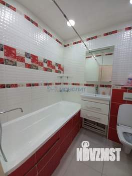 2-к квартира, вторичка, 57м2, 1/10 этаж