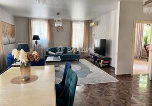 6-к квартира, вторичка, 194м2, 1/4 этаж