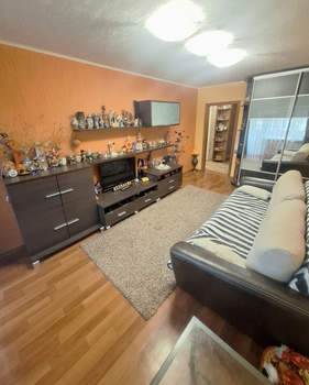 3-к квартира, вторичка, 65м2, 9/10 этаж