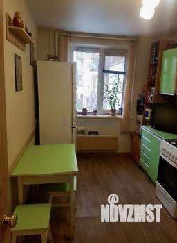 4-к квартира, вторичка, 81м2, 3/6 этаж