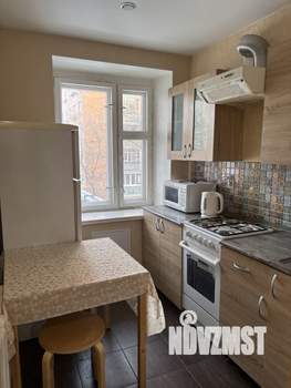 1-к квартира, вторичка, 32м2, 2/5 этаж