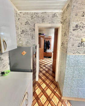 2-к квартира, вторичка, 38м2, 3/3 этаж