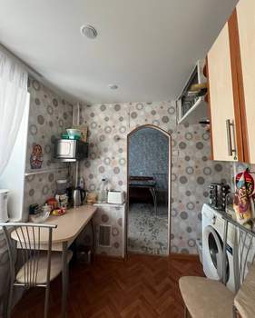4-к квартира, вторичка, 62м2, 3/6 этаж