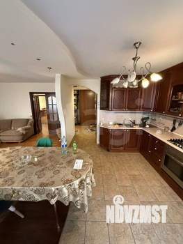 4-к квартира, вторичка, 104м2, 3/10 этаж