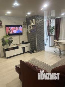 3-к квартира, вторичка, 55м2, 1/4 этаж