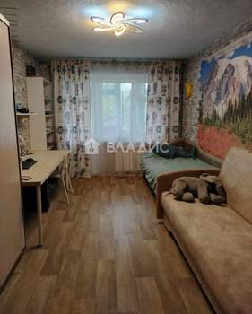4-к квартира, вторичка, 80м2, 1/9 этаж