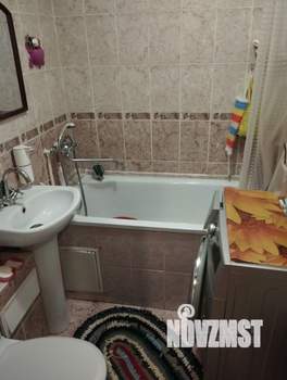 2-к квартира, вторичка, 43м2, 4/4 этаж