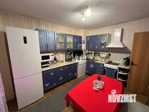 3-к квартира, вторичка, 80м2, 10/10 этаж