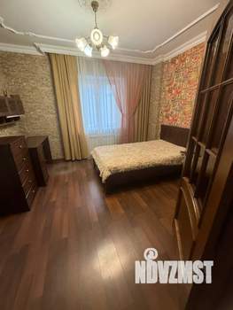4-к квартира, вторичка, 118м2, 7/24 этаж