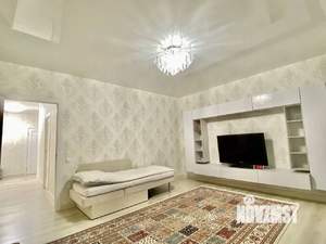 2-к квартира, вторичка, 61м2, 8/10 этаж