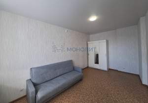 2-к квартира, вторичка, 43м2, 1/8 этаж