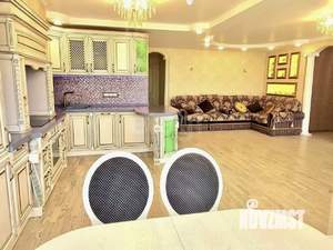 3-к квартира, вторичка, 100м2, 6/10 этаж