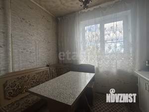 3-к квартира, вторичка, 58м2, 3/5 этаж