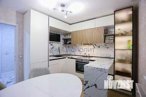 2-к квартира, вторичка, 61м2, 3/17 этаж