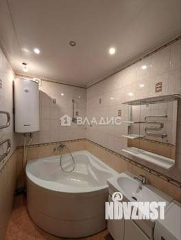 2-к квартира, вторичка, 53м2, 1/9 этаж