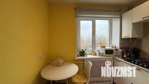 2-к квартира, вторичка, 42м2, 3/5 этаж