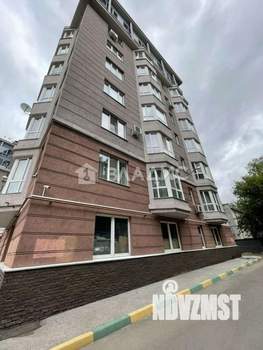 4-к квартира, вторичка, 175м2, 1/9 этаж