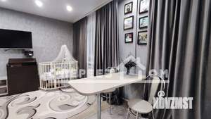 2-к квартира, вторичка, 43м2, 1/4 этаж