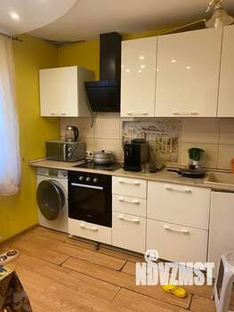 3-к квартира, вторичка, 65м2, 1/17 этаж