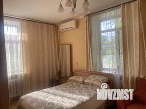 3-к квартира, вторичка, 65м2, 1/3 этаж