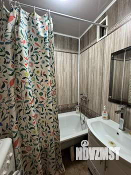 2-к квартира, вторичка, 54м2, 1/10 этаж