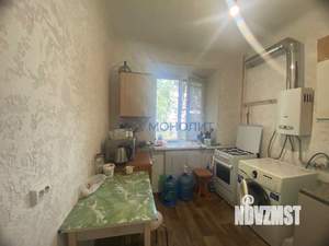 3-к квартира, вторичка, 52м2, 1/3 этаж