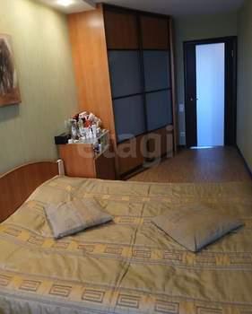 3-к квартира, вторичка, 63м2, 7/9 этаж