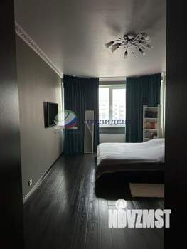 2-к квартира, вторичка, 63м2, 10/17 этаж