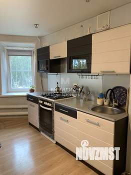 3-к квартира, вторичка, 99м2, 1/10 этаж