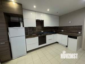 2-к квартира, вторичка, 58м2, 3/5 этаж