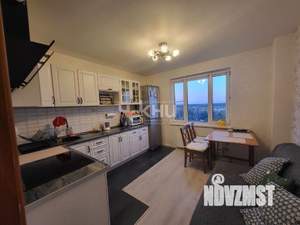 2-к квартира, вторичка, 61м2, 6/17 этаж