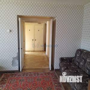 4-к квартира, вторичка, 60м2, 3/5 этаж