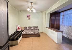 3-к квартира, вторичка, 53м2, 1/9 этаж