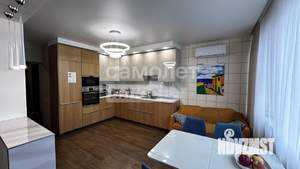 2-к квартира, вторичка, 72м2, 7/7 этаж