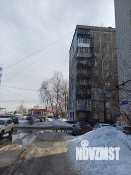 2-к квартира, вторичка, 43м2, 1/9 этаж