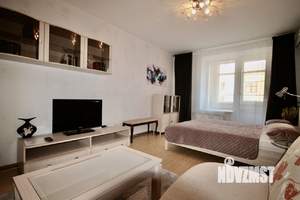 1-к квартира, вторичка, 53м2, 3/10 этаж