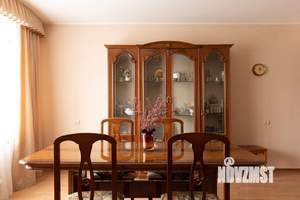 3-к квартира, вторичка, 114м2, 2/10 этаж