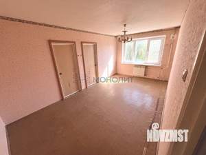 3-к квартира, вторичка, 50м2, 6/9 этаж