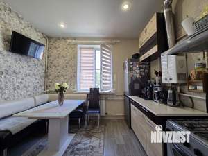 2-к квартира, вторичка, 42м2, 2/2 этаж