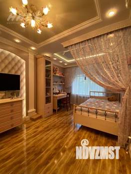 4-к квартира, вторичка, 118м2, 2/10 этаж