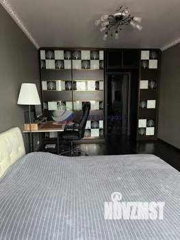 2-к квартира, вторичка, 63м2, 10/17 этаж