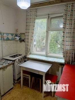 2-к квартира, вторичка, 46м2, 3/5 этаж