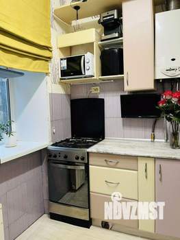 2-к квартира, вторичка, 40м2, 1/4 этаж