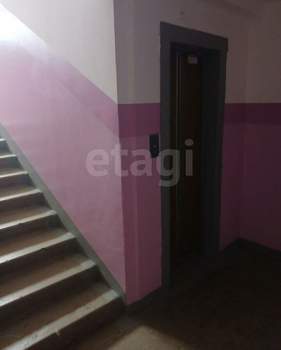 3-к квартира, вторичка, 63м2, 7/9 этаж